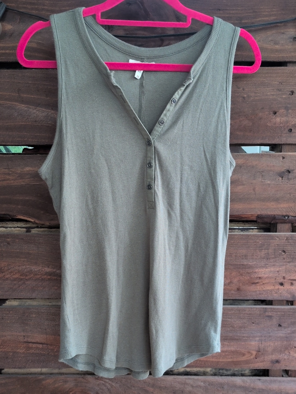 Maurices Olive Ribbed Henley Tank. MEDIUM